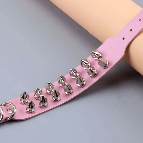 💜 Awesome PU Leather Pink Pastel Studded Bracelet 💜 - Picture 4 of 4